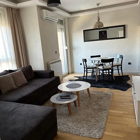 Dm Apartment Belgrade